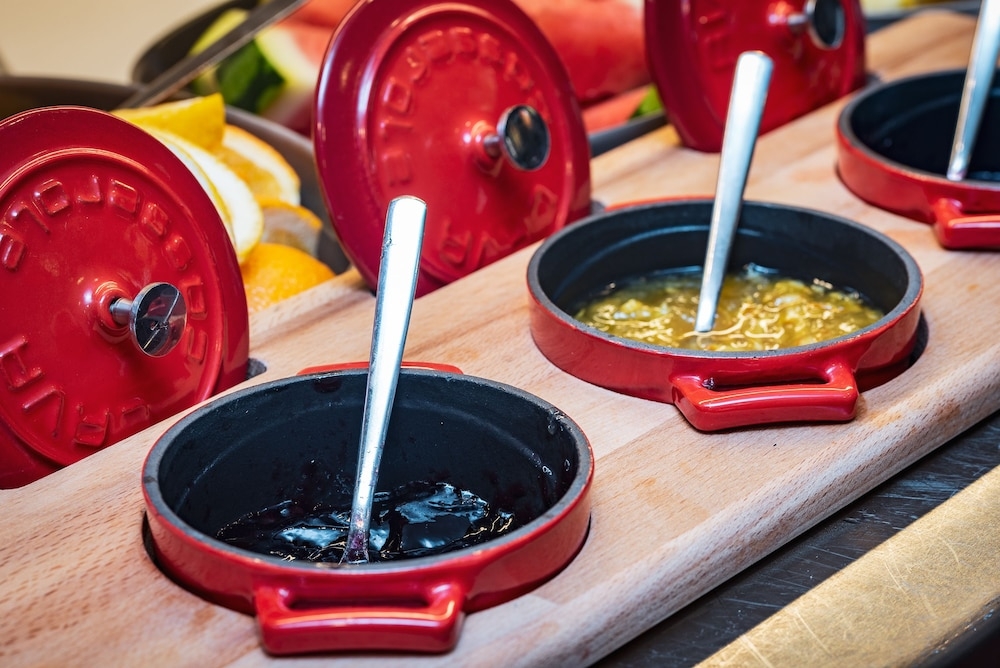 뷔페 아침 식사