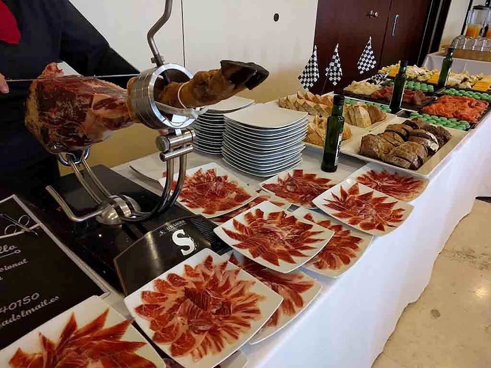 뷔페 아침 식사