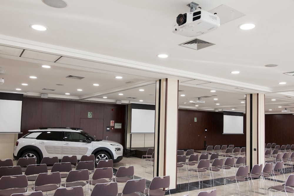 숙박 시설 내 편의 시설/서비스