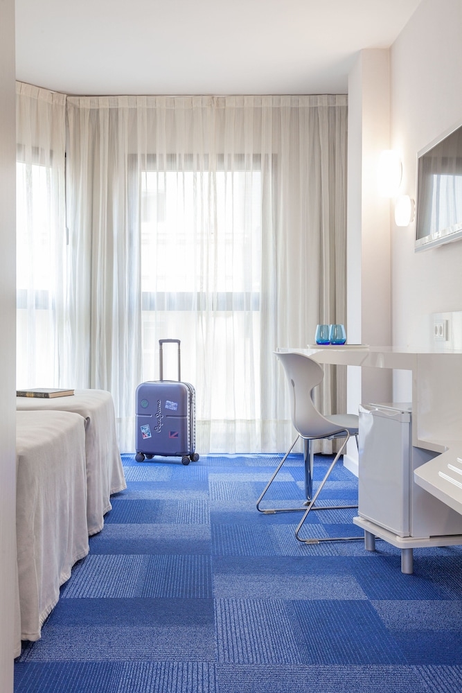 숙박 시설에서 보는 시내 전망