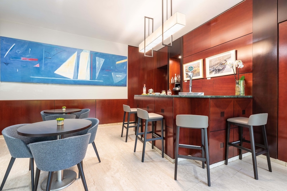 바(숙박 시설 내)