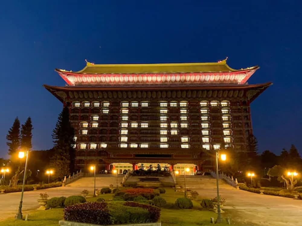 숙박 시설 정면