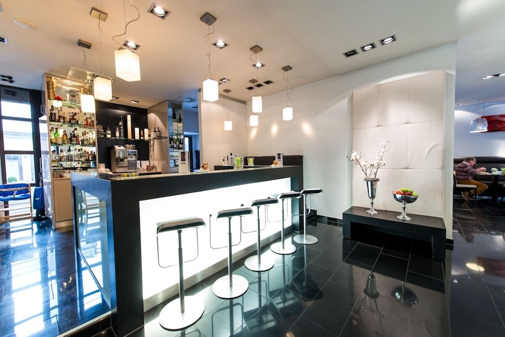 바(숙박 시설 내)