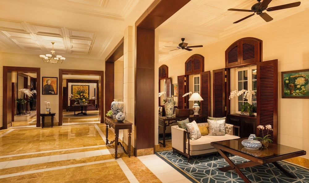 로비 좌석 공간