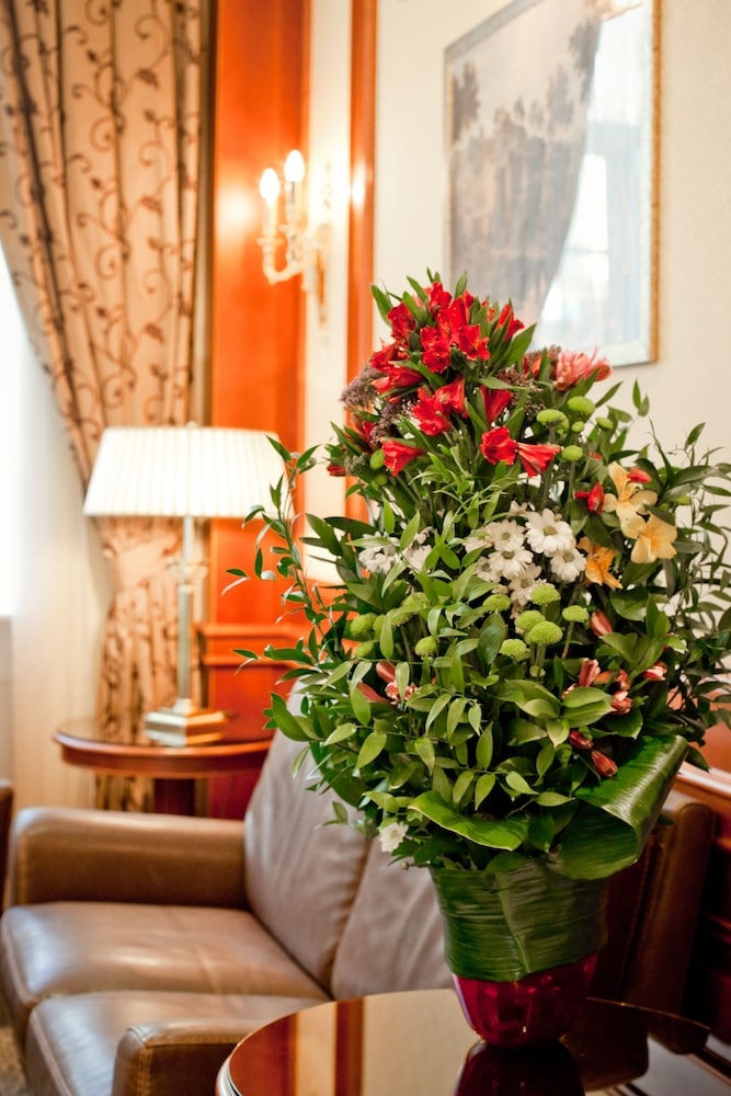 로비 좌석 공간