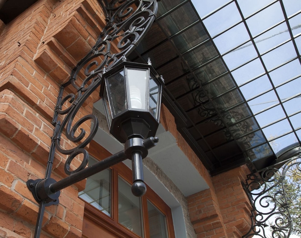 숙박 시설 입구