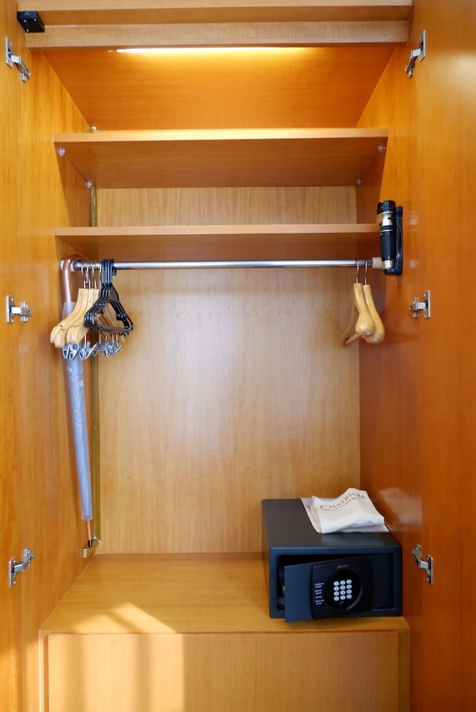 객실 내 편의 시설/서비스