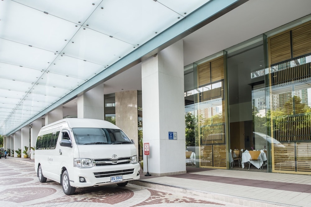 숙박 시설 입구