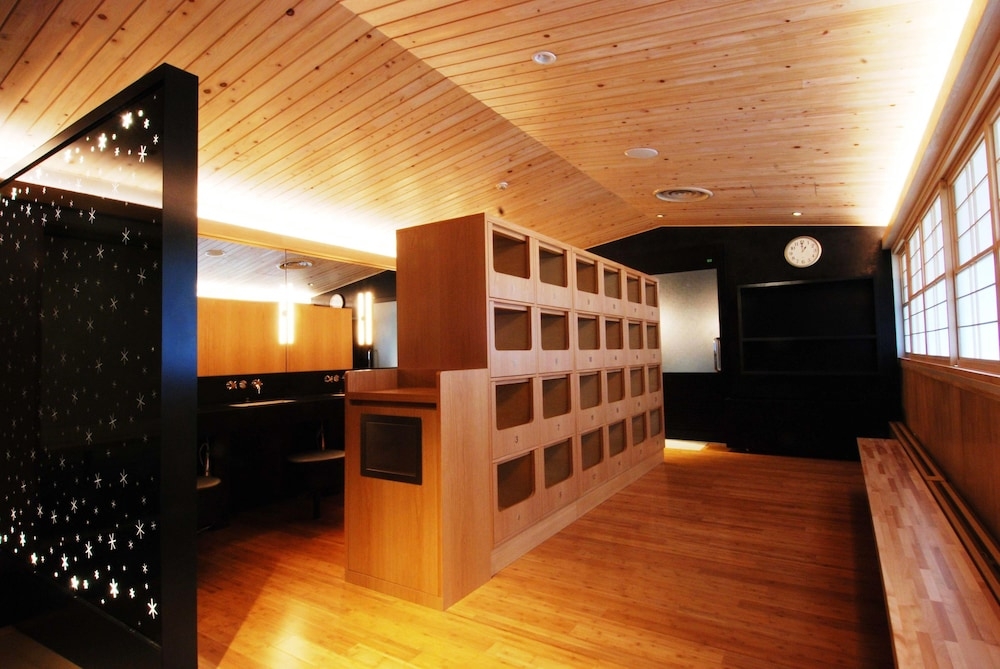 숙박 시설 내 편의 시설/서비스