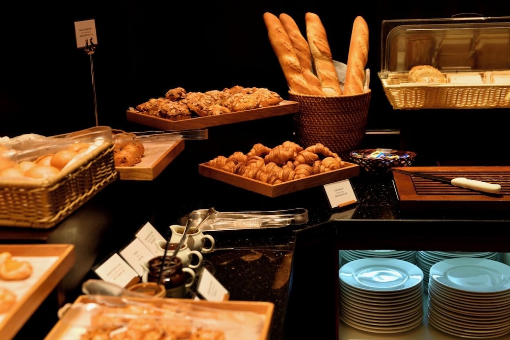 뷔페 아침 식사