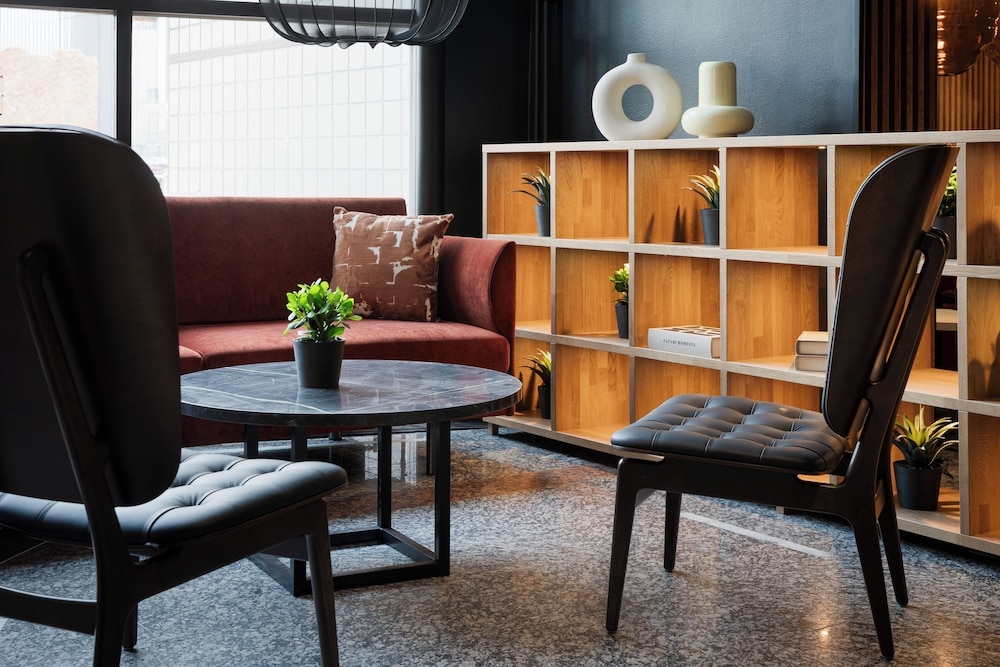 로비 좌석 공간