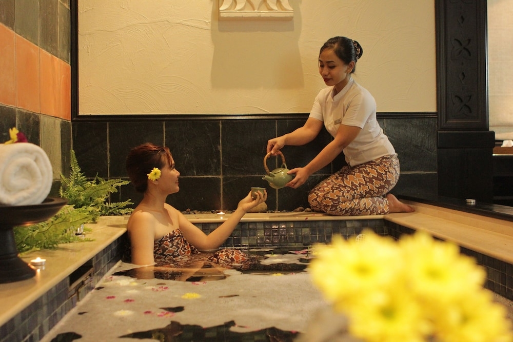 실내 스파 욕조