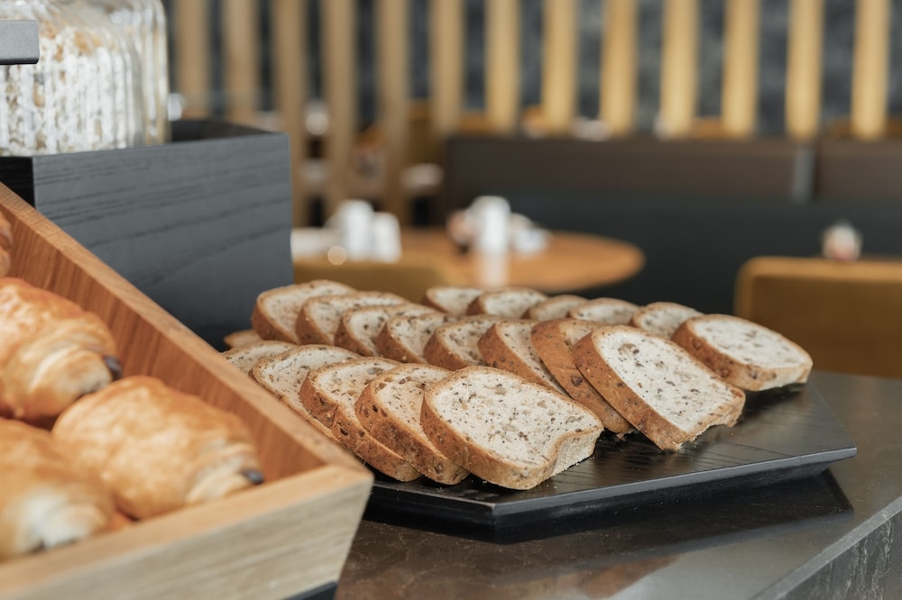 뷔페 아침 식사