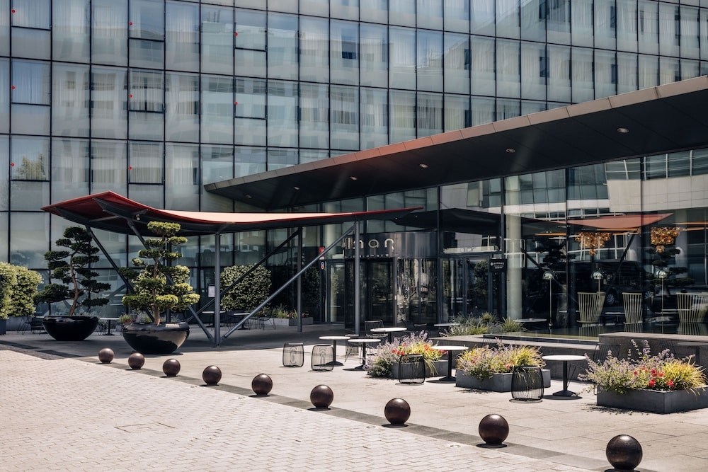 숙박 시설 입구