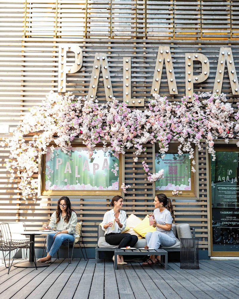 바(숙박 시설 내)