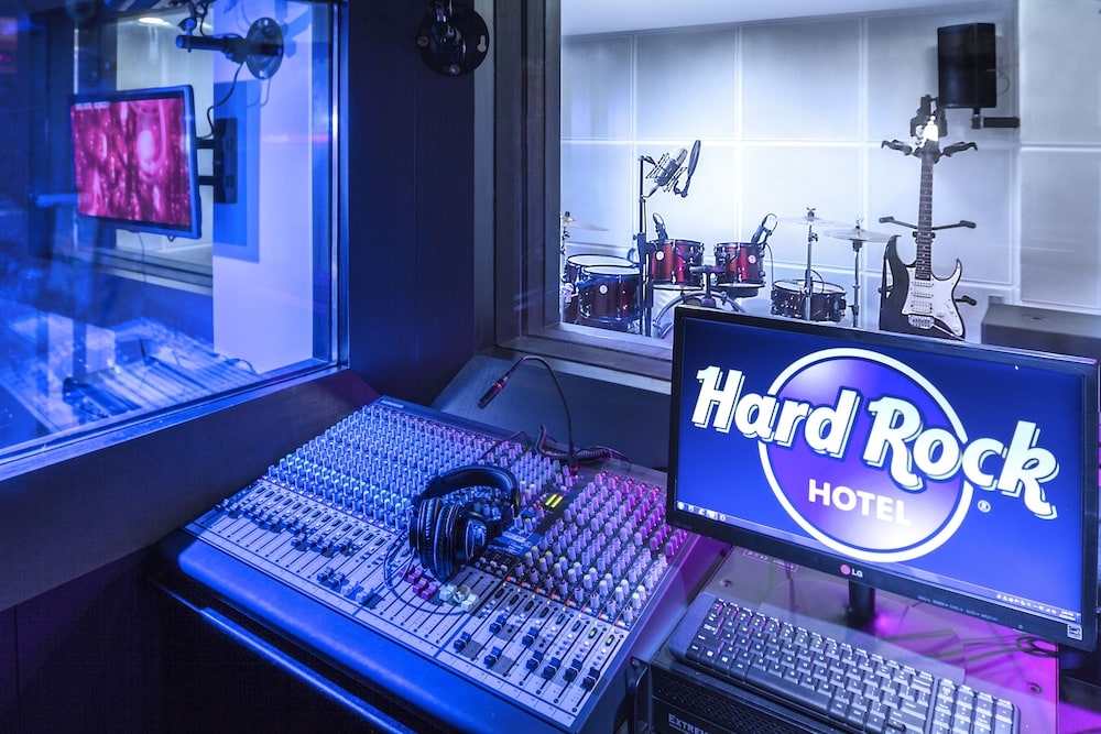 숙박 시설 내 편의 시설/서비스