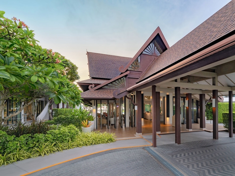 숙박 시설 입구