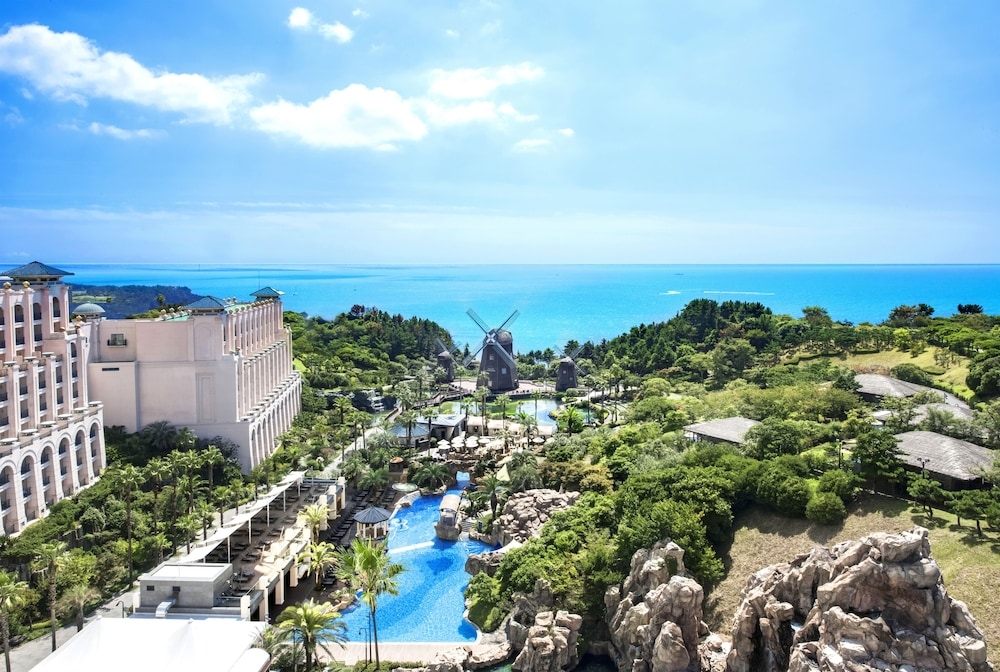 숙박 시설 정면