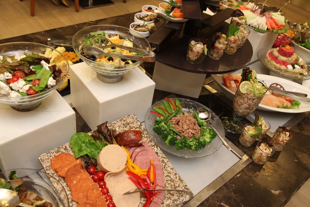 뷔페 아침 식사