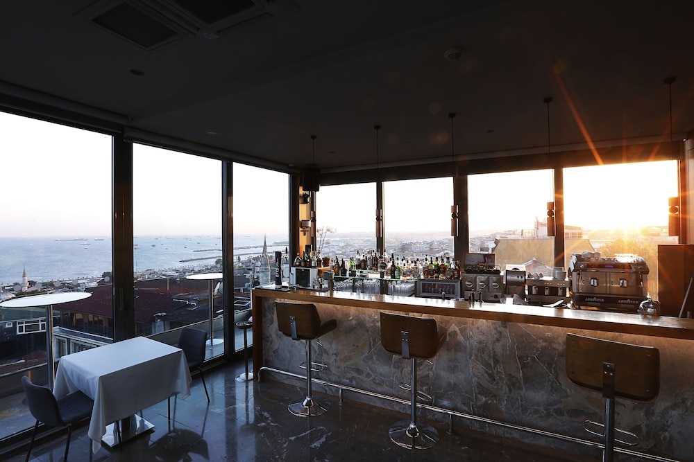 바(숙박 시설 내)