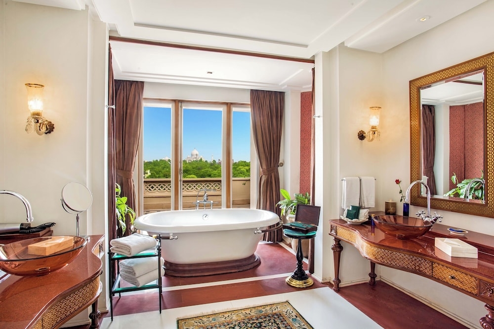 숙박 시설에서 보는 시내 전망