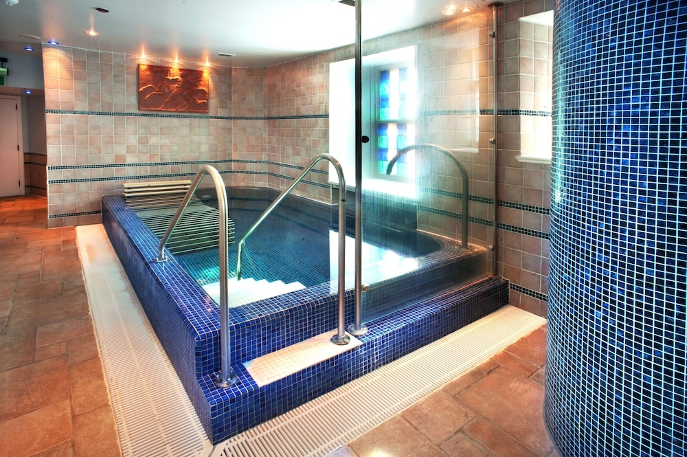 실내 스파 욕조