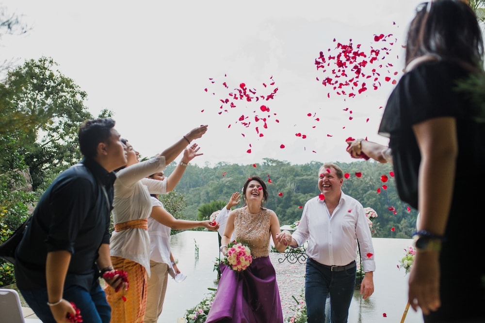 야외 결혼식 공간