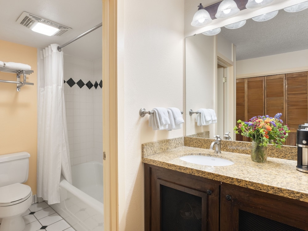 숙박 시설 내 편의 시설/서비스