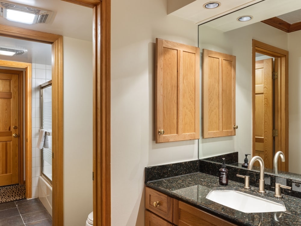 숙박 시설 내 편의 시설/서비스