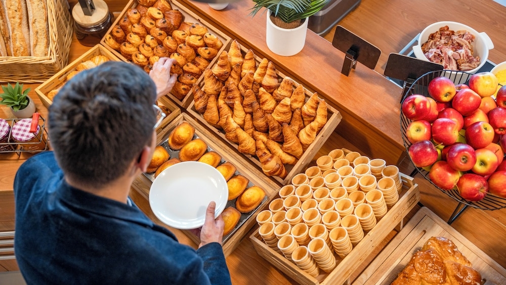 뷔페 아침 식사