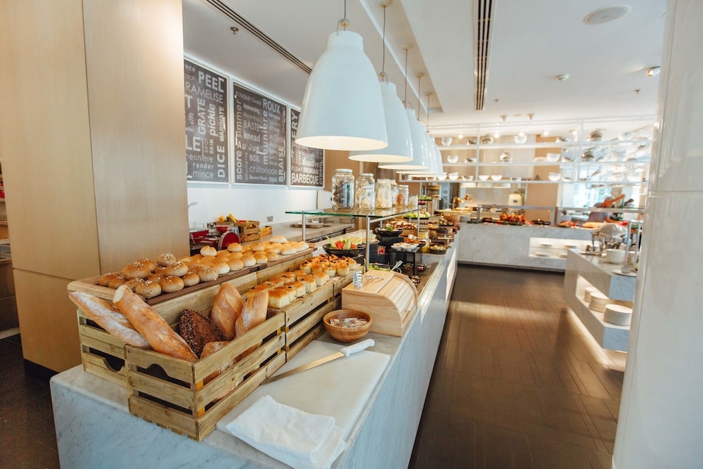 뷔페 아침 식사