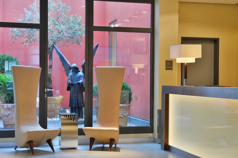 로비 좌석 공간