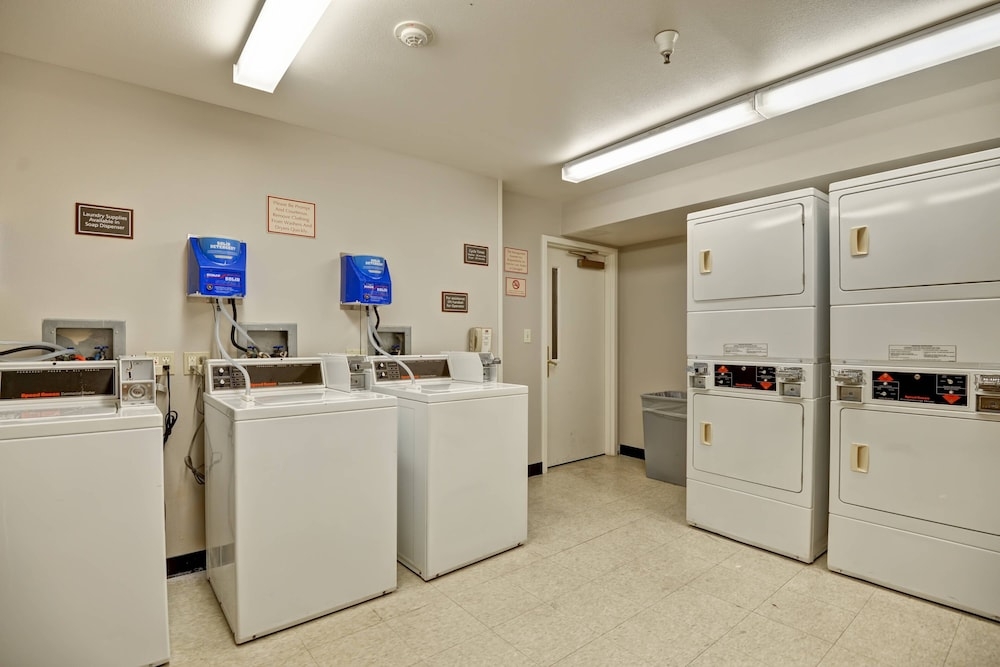 숙박 시설 내 편의 시설/서비스