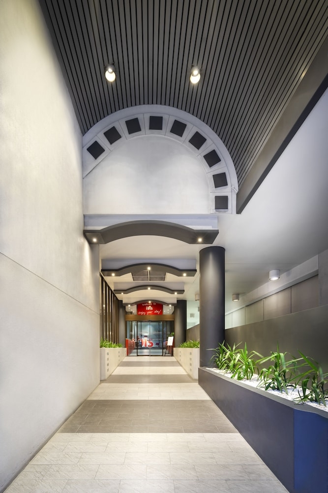 숙박 시설 입구