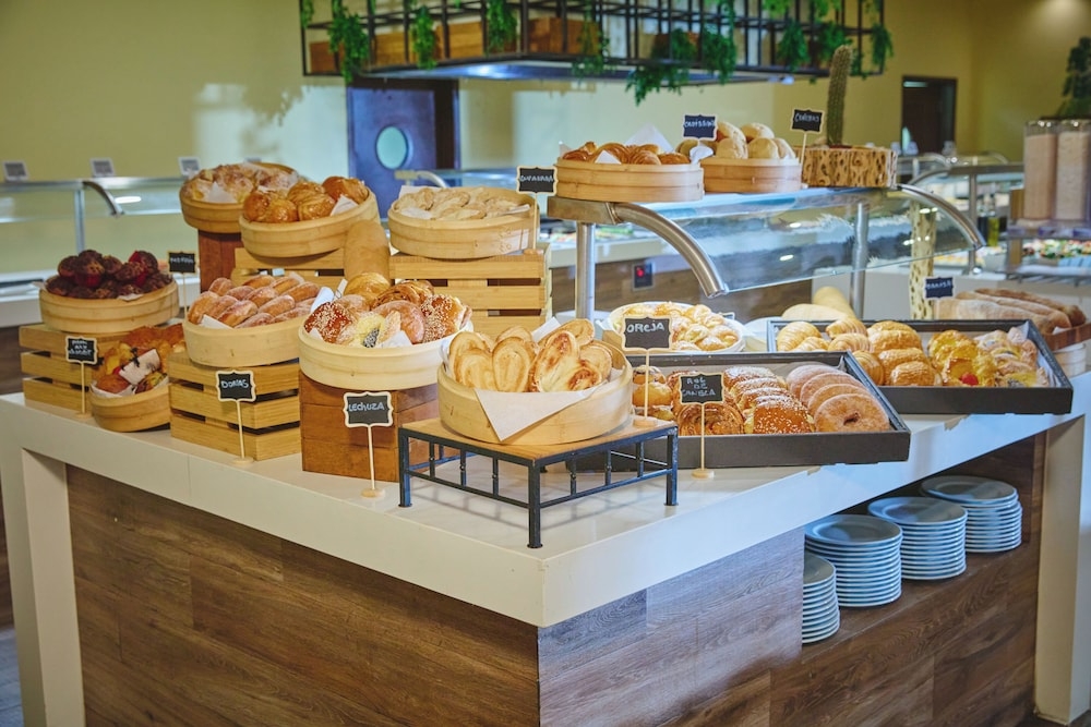 뷔페 아침 식사