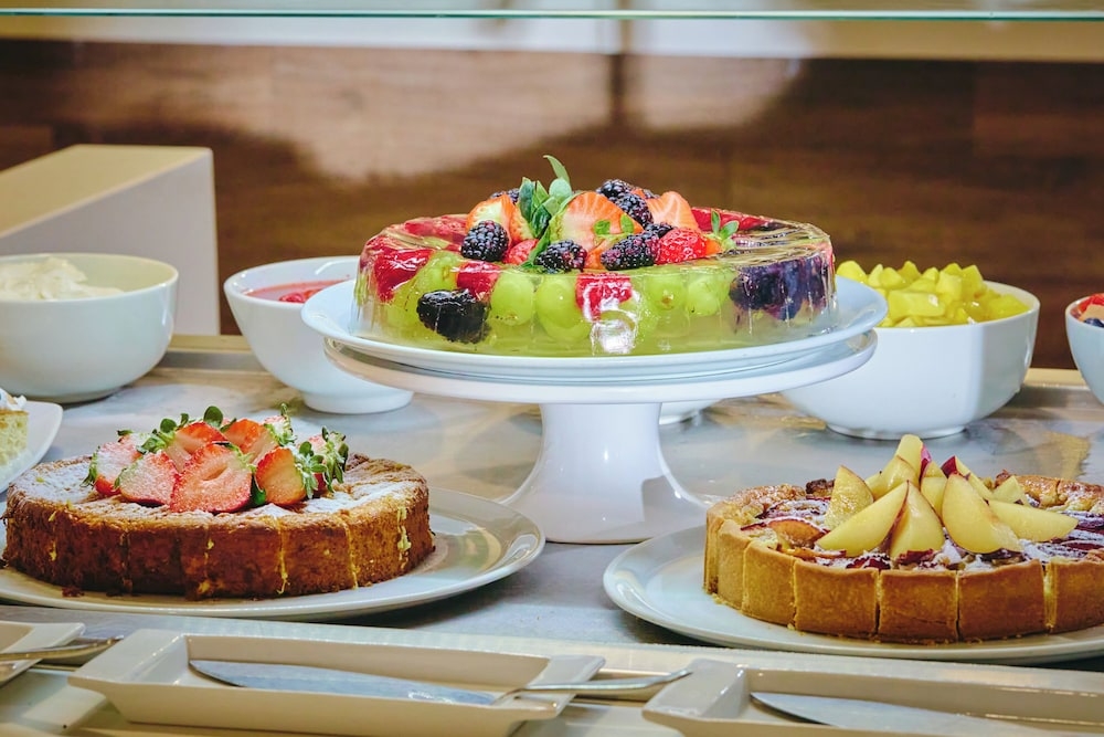 뷔페 아침 식사