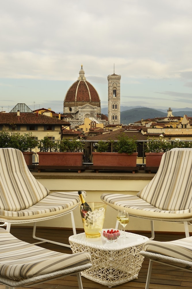 숙박 시설의 전망