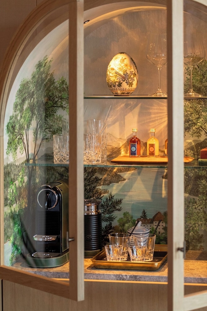 숙박 시설 내 편의 시설/서비스