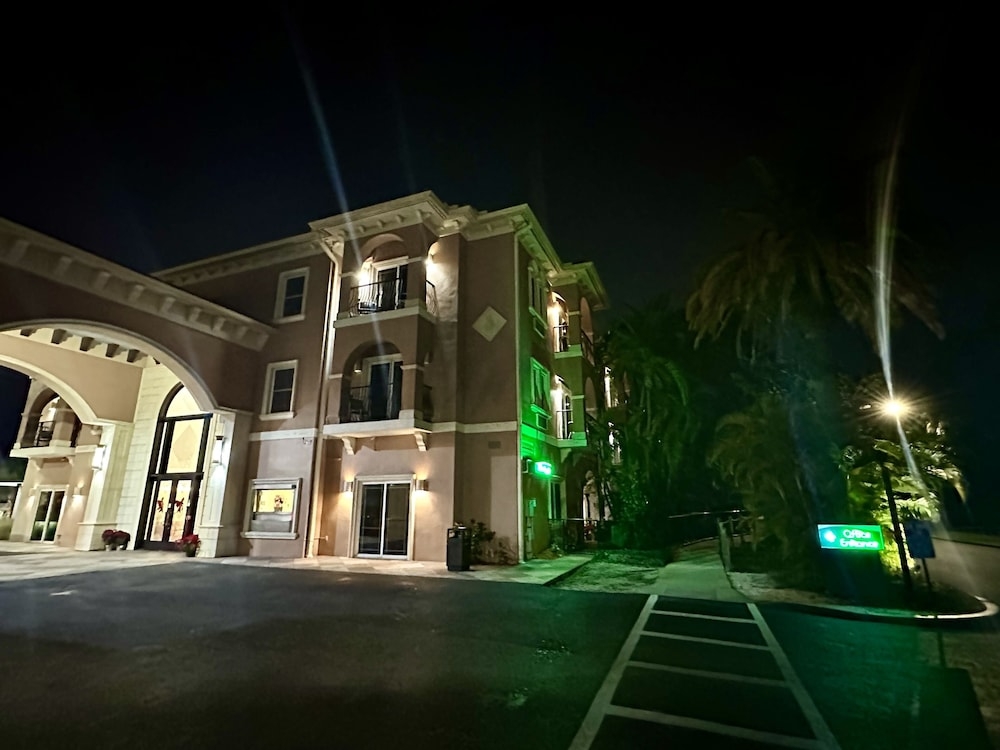 숙박 시설 정면