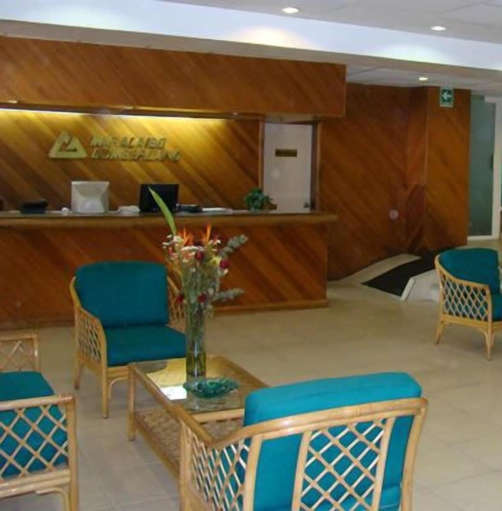 로비 좌석 공간