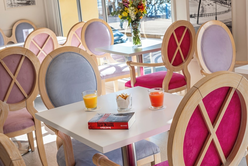 바(숙박 시설 내)