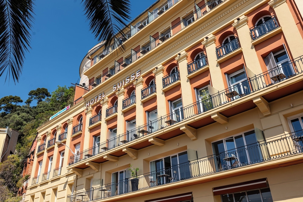 숙박 시설 정면