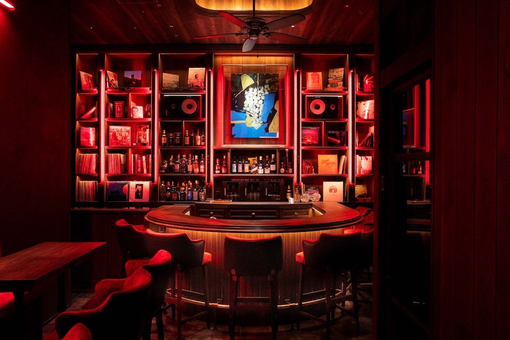 바(숙박 시설 내)