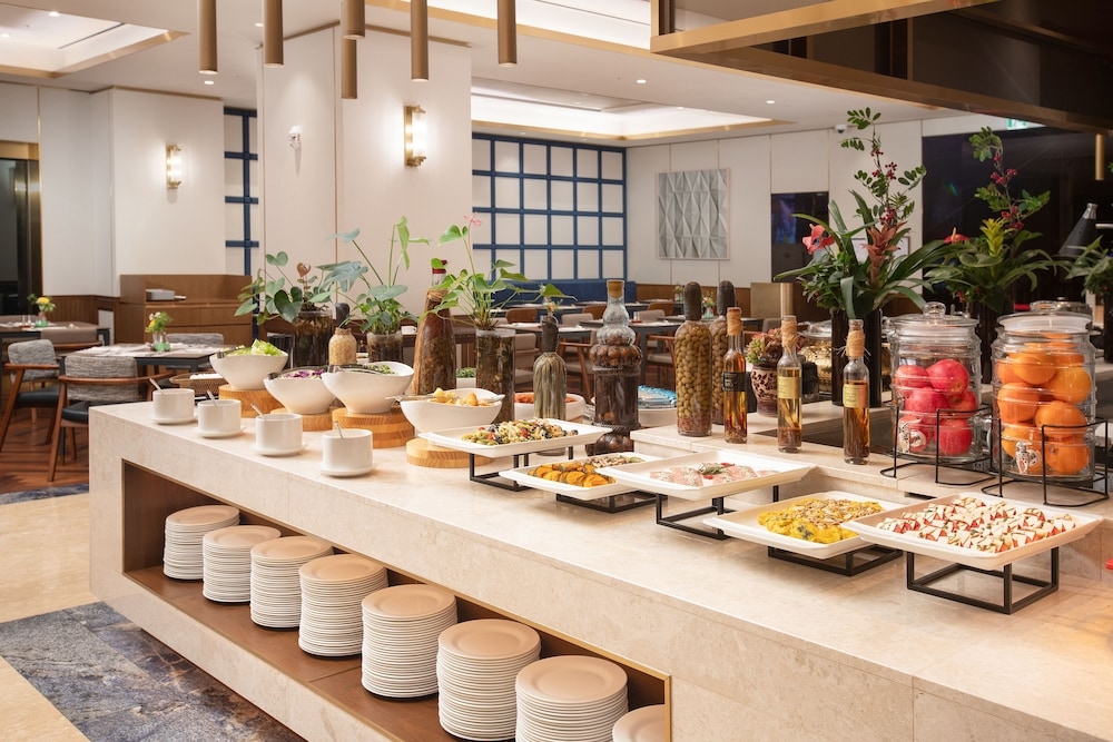 뷔페 아침 식사