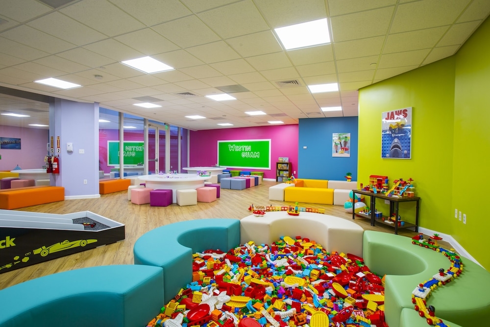 어린이 놀이 공간 - 실내