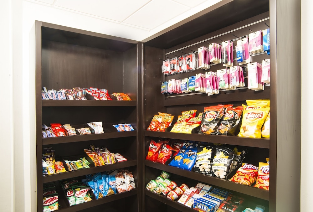 숙박 시설 내 편의 시설/서비스