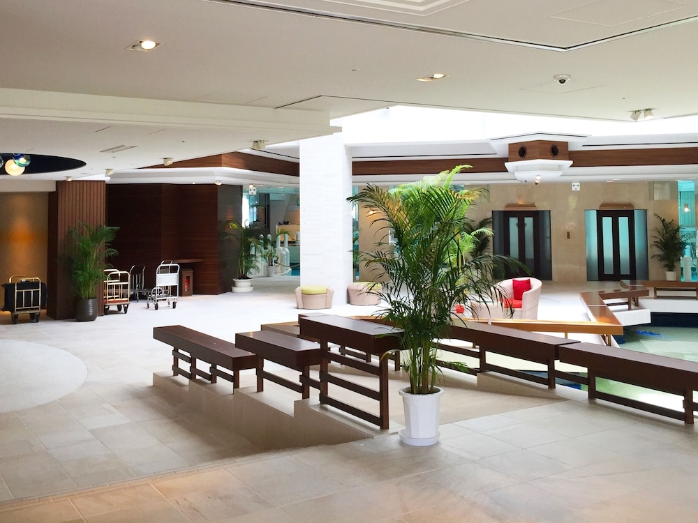 로비 좌석 공간