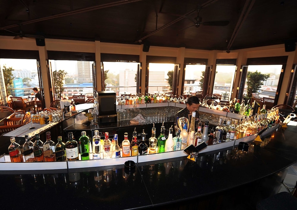 바(숙박 시설 내)