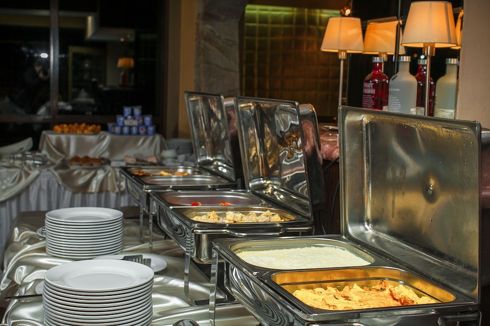 뷔페 아침 식사