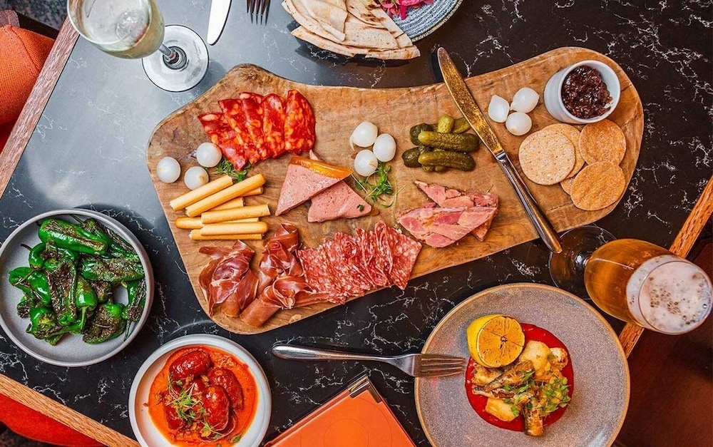 바(숙박 시설 내)